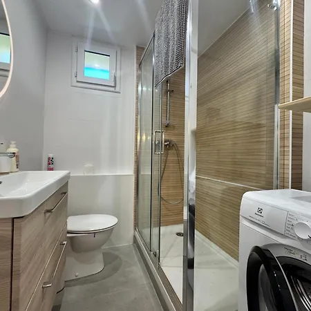 Emplacement Ideale, Ensoleille, Cosy, Calme *